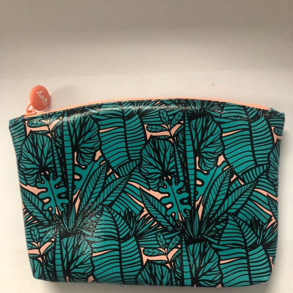 Ipsy makeup bag - Picture 2 of 6